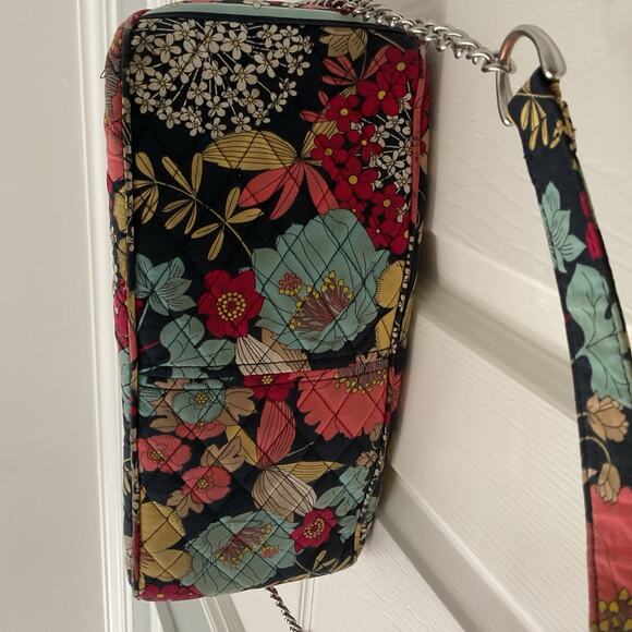 Vera Bradley Happy Snails Tote Handbag Chain Shoulder Bag Quilted Floral GUC - Picture 3 of 5